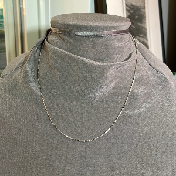 GBL Vintage Italian Sterling Silver Box Chain, 18.5 Inches - Picture 4 of 16